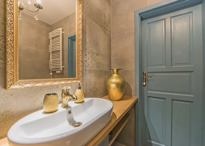 Starogdanski 20 Διαμέρισμα *